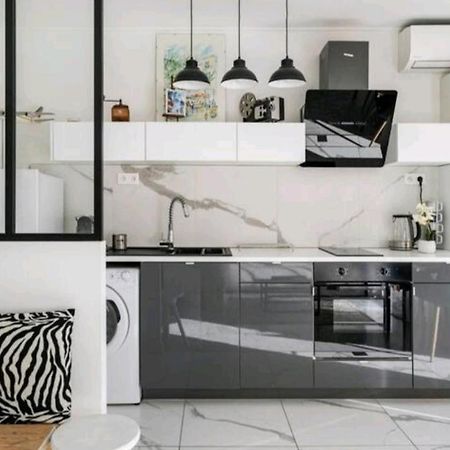 Design Loft Studio Climatise Parking Et Piscine 발로리스 외부 사진